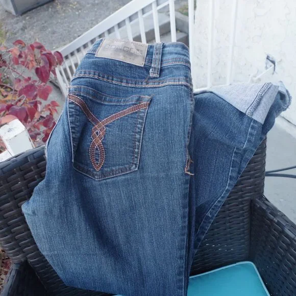 Bongo Low Rise Straight Leg - Picture 5 of 5